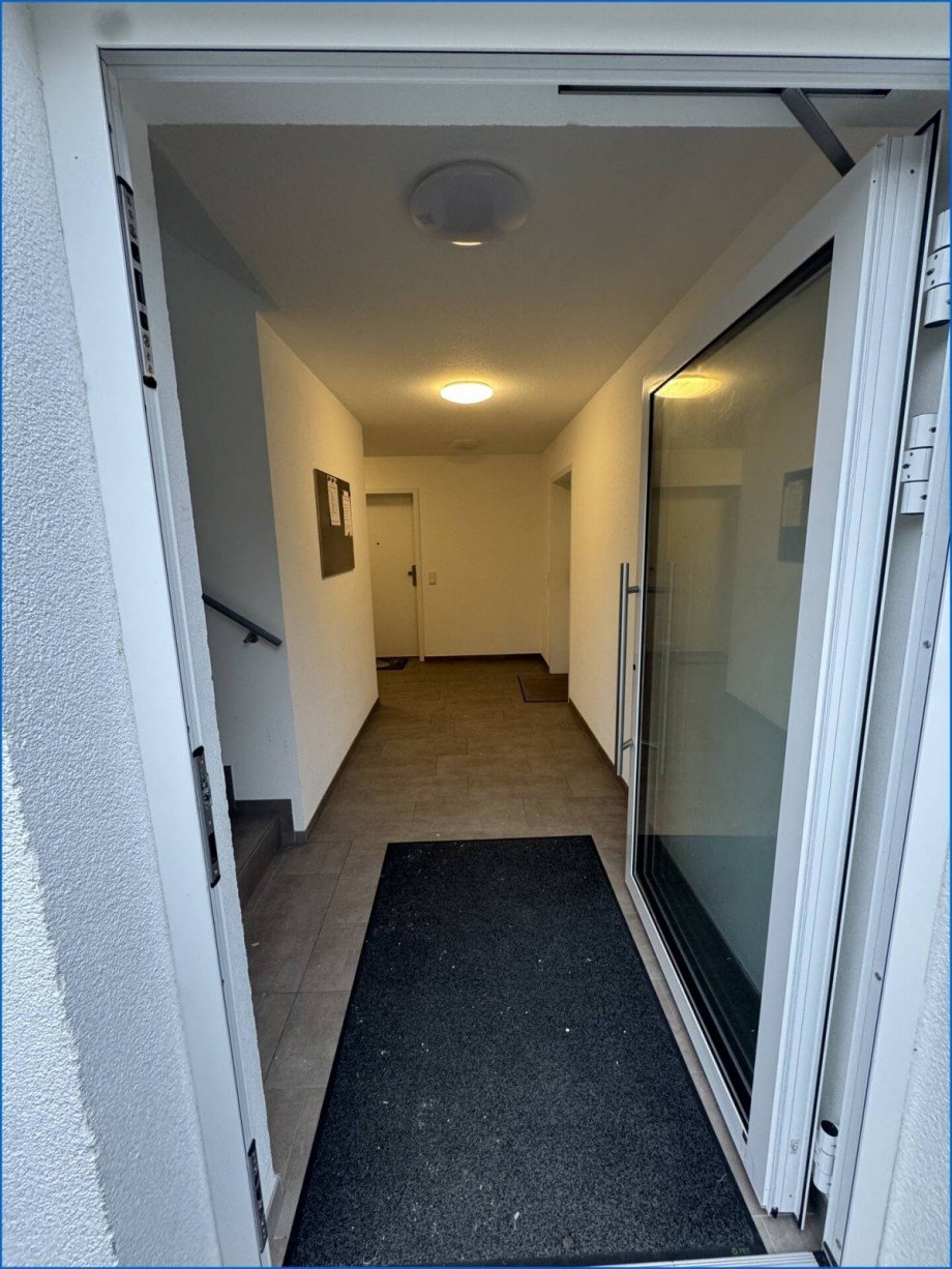 Eingang Dachgeschosswohnung Stei�lingen