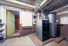 Keller Sch�ner Bungalow mit ELW auf gro�em Grundst�ck, moderne W�rmepumpe und bereits energetisch ged�mmt .