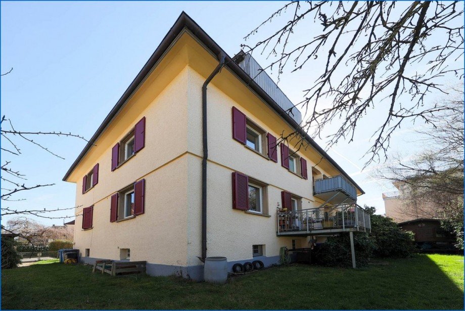 Haus hinten links Etagenwohnung Radolfzell am Bodensee