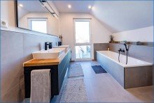 Bad2 Gro�z�gig u. modern: Traum-Einfamilienhaus in sch�ner Lage von Rielas.-Worblingen,Bj.24, KfW 40+ !