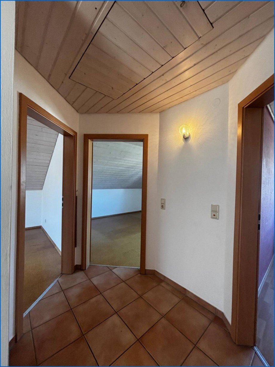 Flur Obergschoss 3 Zimmer Einfamilienhaus Eigeltingen