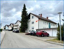 mittlere Etage Familienfreundliche 4 Zi.-Wohnung im 1.OG mit Balkon in sch�ner und ruhiger Ortsrandlage!