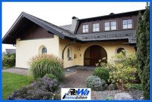 Eingansbereich Repr�sentative und stimmungsvolle 4,5 Zi.-EG-Wohnung mit gro�em Balkon in 3 FH, Stockach-Oberstadt!