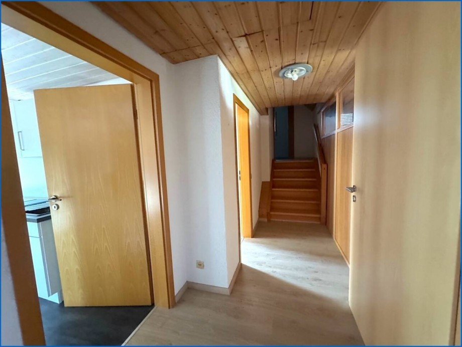 Flur, DG Zweifamilienhaus Pfullendorf / Aach-Linz