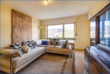 Zimmer Radolfzell-ALTBOHL: gro�z�giges, gepflegtes Haus m. sch�nem Grundst�ck u. Garage/Stellpl./Bezugsfrei