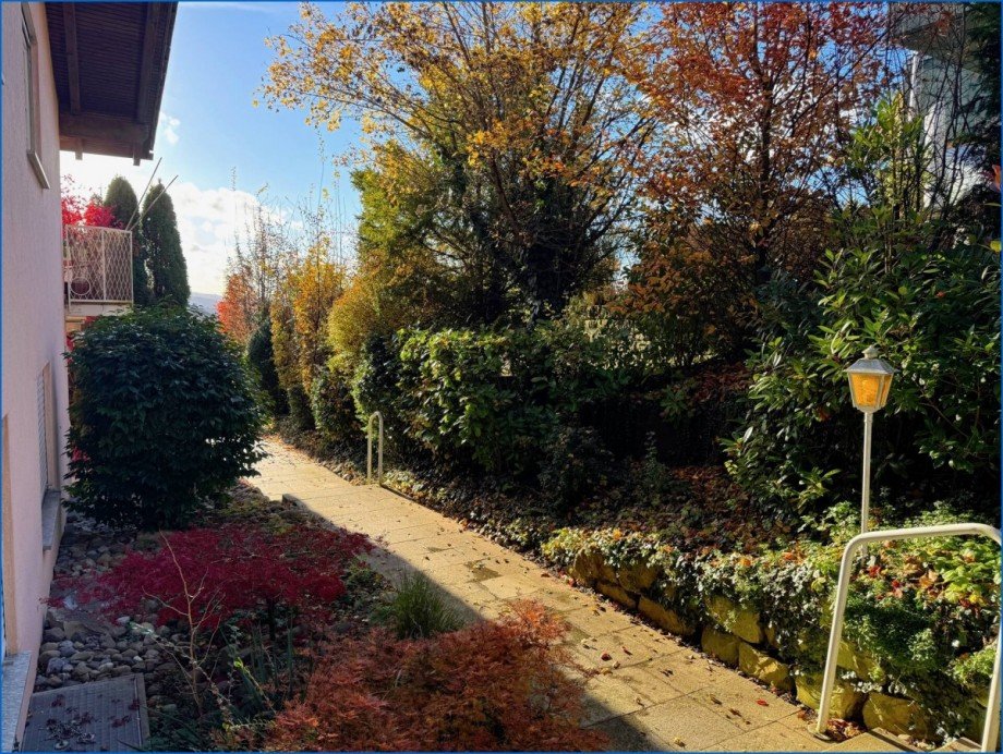 Weg Erdgeschosswohnung Allensbach / Hegne