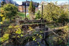 Zizz-208 Modernisierte Unternehmer-Villa mit 565 qm Wohnfl. auf 3 Wohnungen u. gro�z�g. Grundst�ck in Sto-OT!