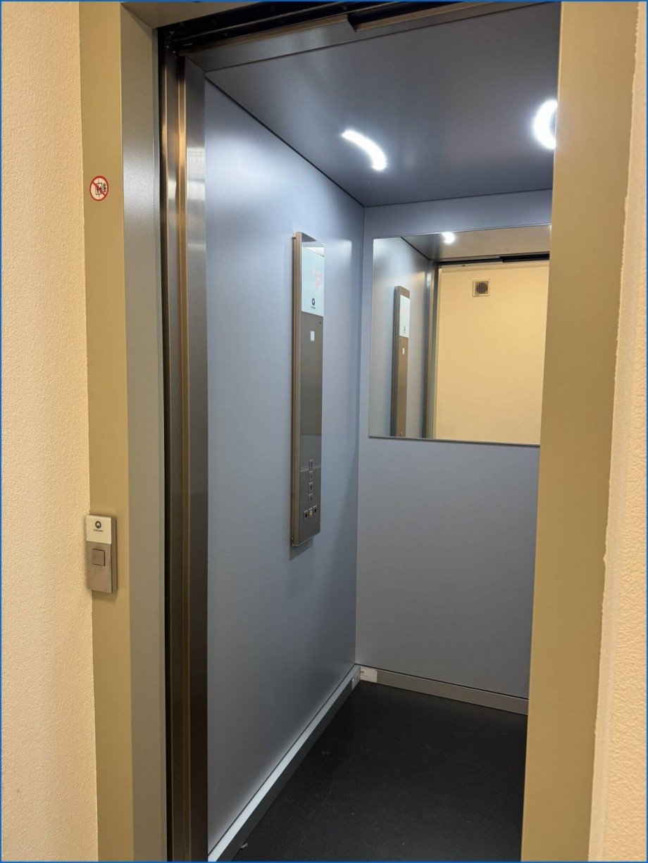 Aufzug Dachgeschosswohnung Stei�lingen