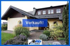 Hauptbild Repr�sentative und stimmungsvolle 4,5 Zi.-EG-Wohnung mit gro�em Balkon in 3 FH, Stockach-Oberstadt!