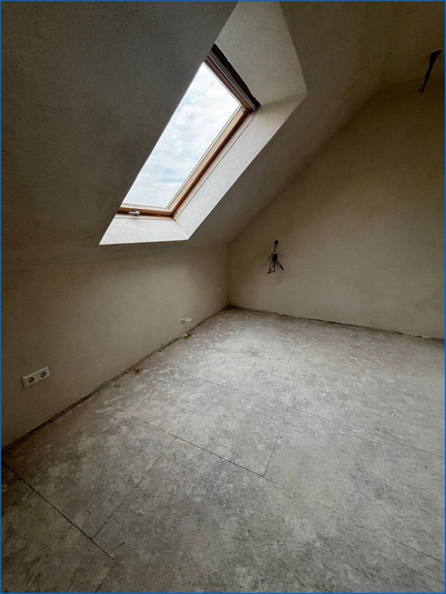 2. OG Zimmer Etagenwohnung M�hlingen / Zoznegg