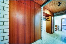 Wandschrank EG Bezugsfreies, gro�z�giges Wohnhaus in ruhiger Waldrandlage von Singen mit Doppelgarage.