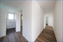 Flur Attraktive, sch�ne 4 Zimmer Wohnung mit Balkon im 1.OG in Radolfzell - bezugsfrei, KFW 55!