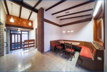 Esszimmer Bezugsfreies, gro�z�giges Wohnhaus in ruhiger Waldrandlage von Singen mit Doppelgarage.