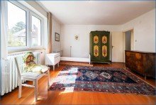 Blick Zimmer Singen-Nord, villenartiges Anwesen mit gro�em, idyllischen Grundst�ck in bester Lage!