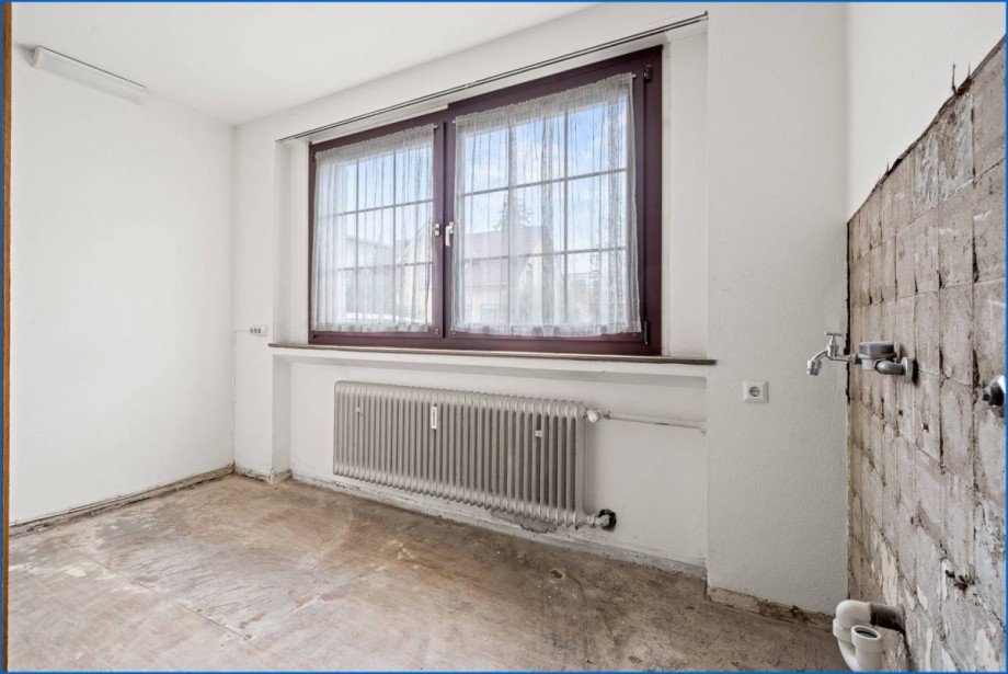 Kelleraum/ Praxis UG Zweifamilienhaus Konstanz / F�rstenberg