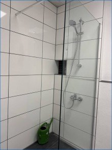 Dusche Sanit�rbereich Gro�z�gige Industriehalle in Top-Lage im Radolfzeller Industriegebiet mit 1.575m� - frei beziehbar!