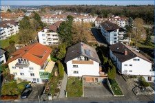 Hauptbild Gro�z�gige 4,5 Zimmer Wohnung! Wfl. 120 qm, Balkonterrasse, Keller, Hobby, Garage, ruhige Lage Singen-Nord!