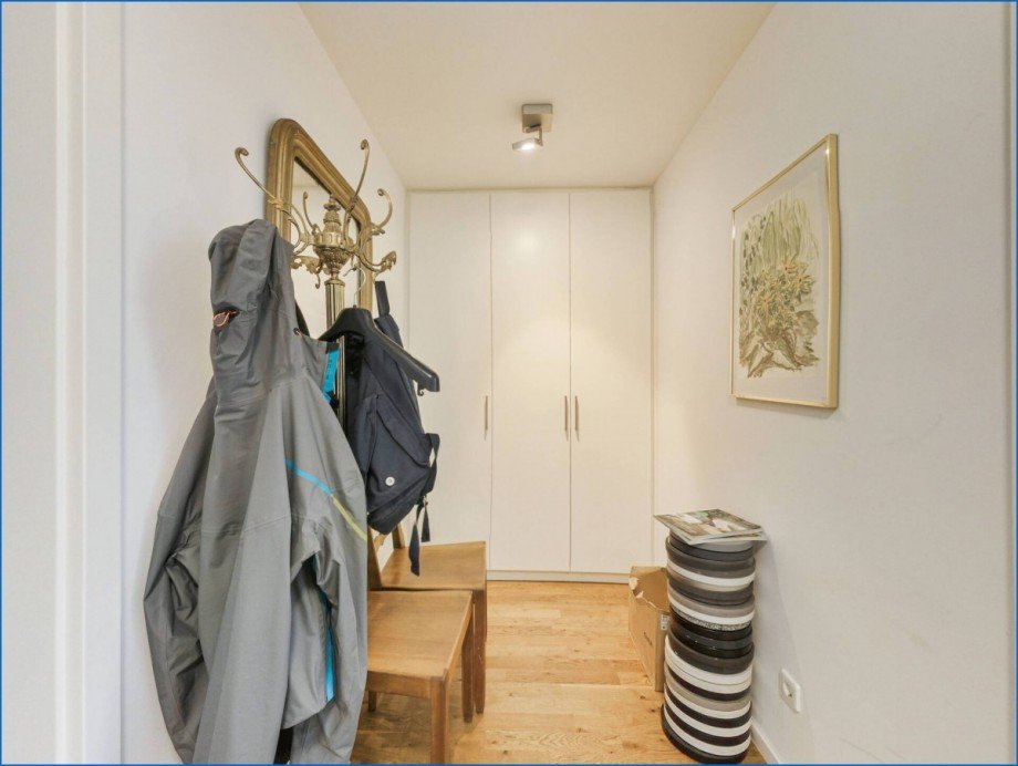 Tiefer Wandschrank Etagenwohnung Konstanz