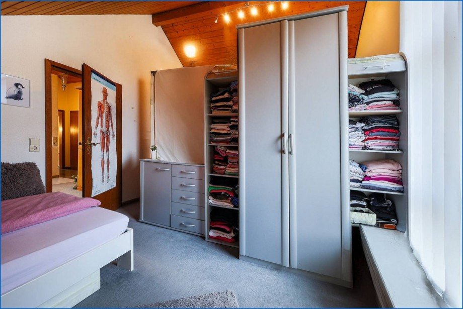 Schlafzimmer DG Einfamilienhaus Radolfzell am Bodensee / B�hringen