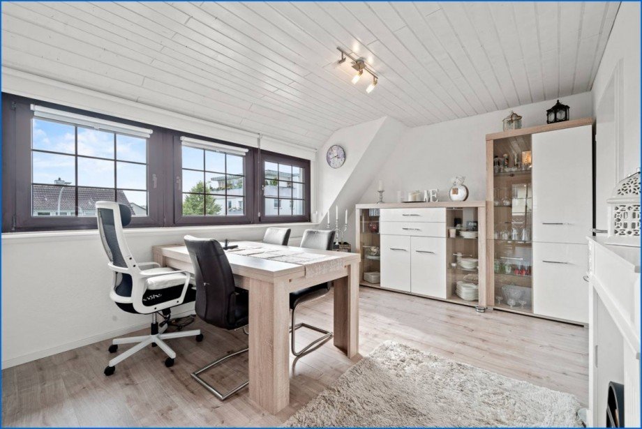 Wohnzimmer-B�ro 1.OG Zweifamilienhaus Konstanz / F�rstenberg