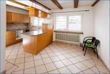 K�che mit Fenstern Hilzingen-Familienfreundliche, gro�z�gige DHH mit Garage, in ruhiger Lage; BEZUGSFREI !