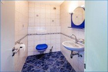G�ste-WC Hilzingen-Familienfreundliche, gro�z�gige DHH mit Garage, in ruhiger Lage; BEZUGSFREI !