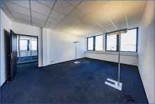 1. OG B�ro 2 B�ro - Praxis - Workspace - Schulung - Produktion - Lager    / 
    EG und 1. OG