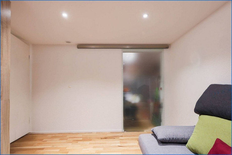 Untergeschoss_Schrankzugang im B�ro Reihenmittelhaus Konstanz