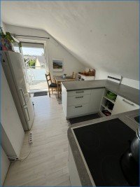 Bild (ef5b80cec1988312cbfa623b70d28b23): Radolfzell-sehr gepflegtes REH mit 3 Wohnungen und 4 Garagen, gute Rendite!
