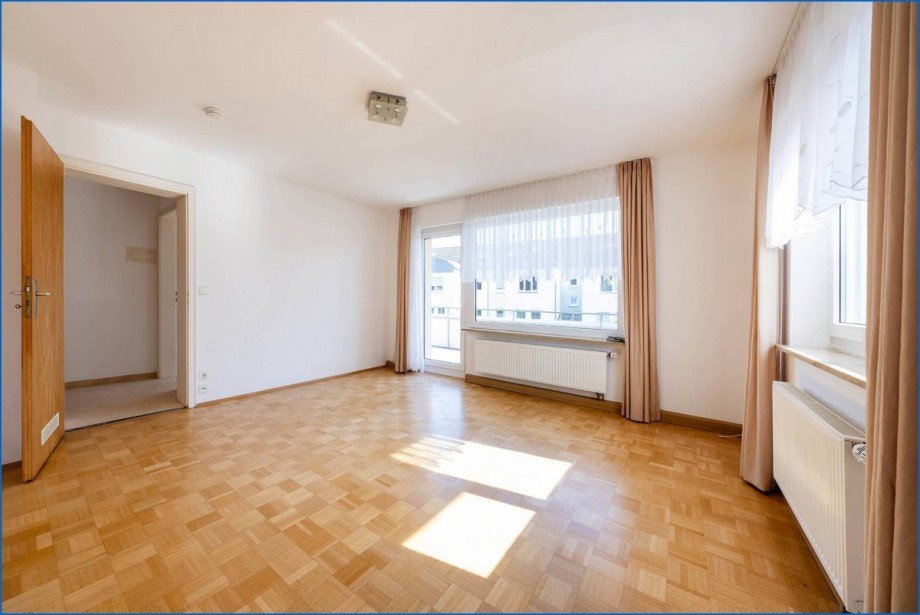 Zimmer OG Etagenwohnung �berlingen am See