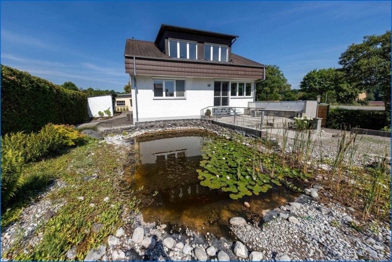 Nenz-038 Orsingen-Nenzingen Einfamilienhaus Nenzingen: Gro�z.u. attrakt. Einfamilienhaus m. gro�em Grundst�ck (1480 qm), inkl. Baugrundst�ck!