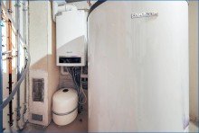 Heizung Radolfzell-Weinburg
Attraktive, gro�z�gige DHH mit Seesicht und ELW, in ruhiger,  bevorzugter Lage!