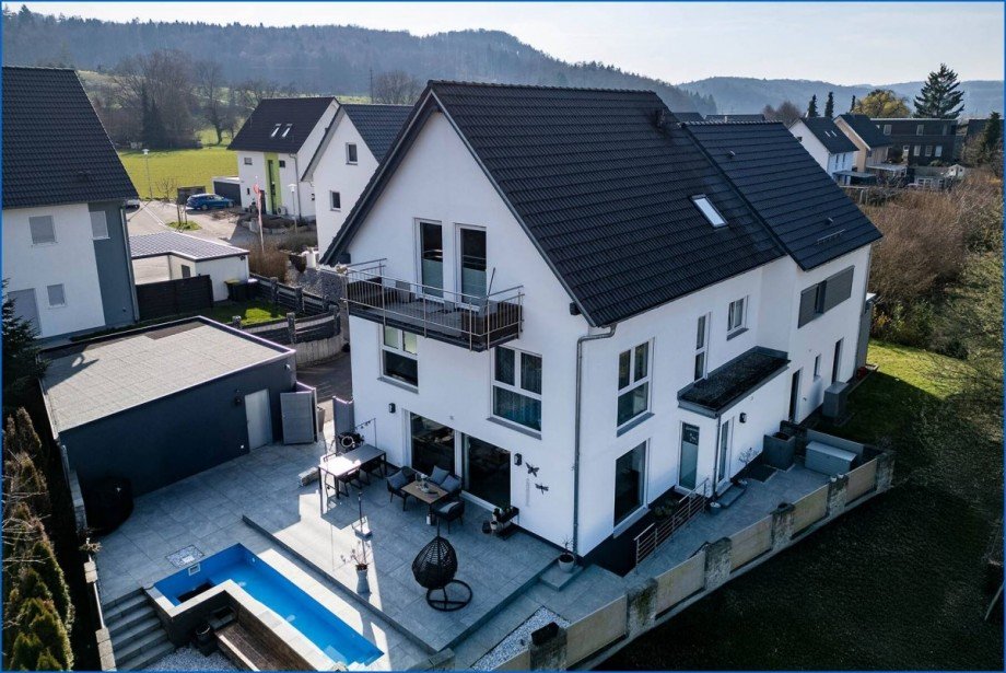 Luftbild Doppelhaush�lfte Gottmadingen / Bietingen