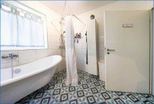 Bad Gro�z�gige 4,5 Zimmer Wohnung!
 Wfl. 120 qm, Balkonterrasse, Keller, Hobby, Garage, ruhige Lage Singen-Nord!