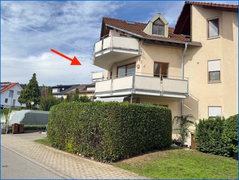 Titelbild Bodman-Ludwigshafen Etagenwohnung Seenah gelegene, Top 3,5 Zi. -Wohnung mit Flair und TG-Stellplatz in ruhiger Lage von Ludwigshafen!