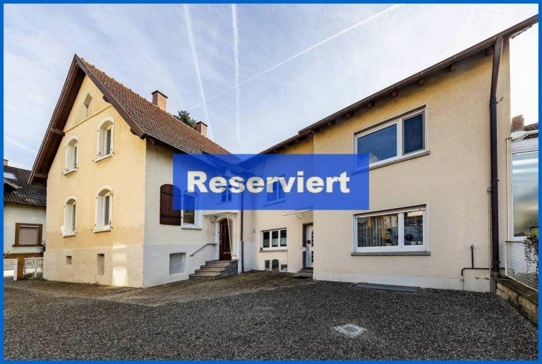 Titel Singen am Hohentwiel Einfamilienhaus Zwei H�user mit gro�z. Grundst�ck im Herzen von Singen-Ideal auch als Mehrgenerationenhaus!