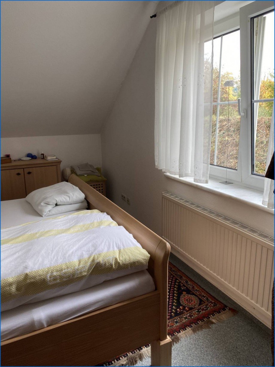 Schlafzimmer 1.OG Doppelhaush�lfte Sigmaringen