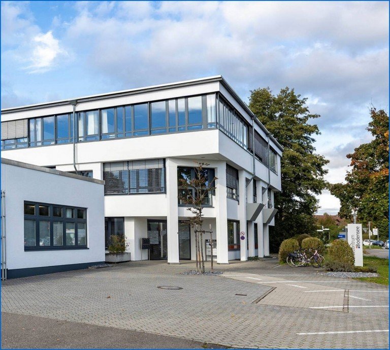 B�rohaus Uhl Radolfzell am Bodensee B�ro / Praxis Moderne B�rofl�chen in sehr guter Lage von Radolfzell ab sofort zu vermieten.