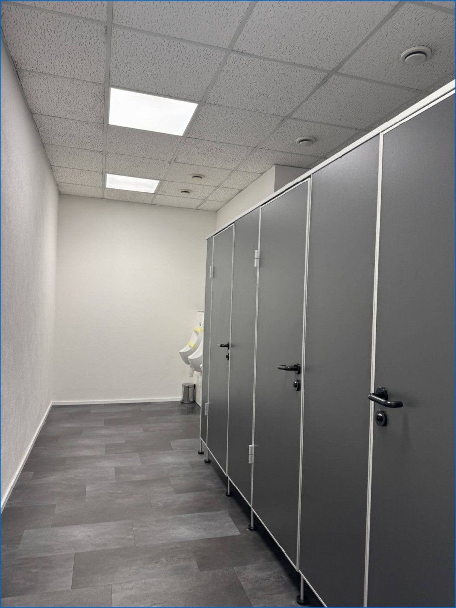 WC-Anlage Halle Halle / Lager / Produktion Radolfzell am Bodensee